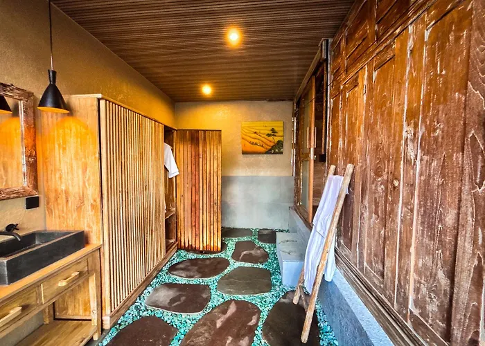 Вилла Pradnya